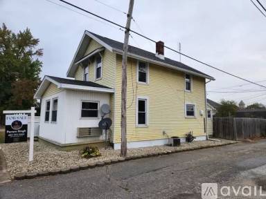 Main picture of 211 S Morgan St
