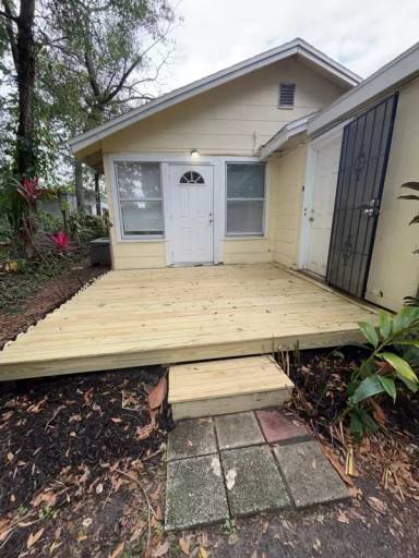 Main picture of 1409 S Westmoreland Dr
