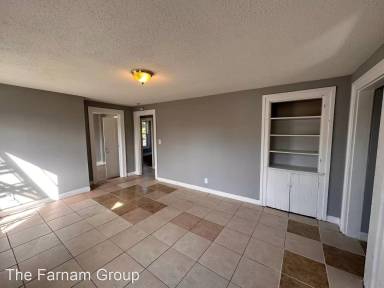 Main picture of 198 Exchange St