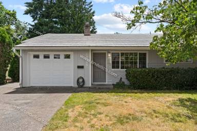 Main picture of 19105 Addie St