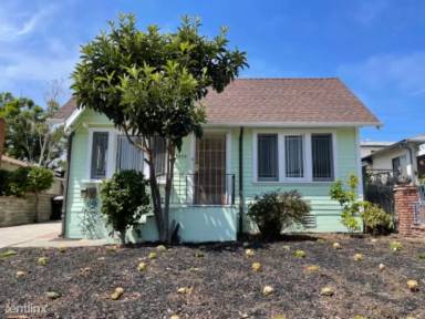Main picture of 3671 Greenfield Ave