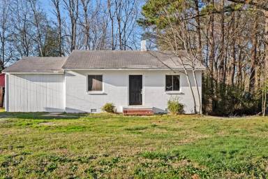 Main picture of 914 Ranch Farm Rd