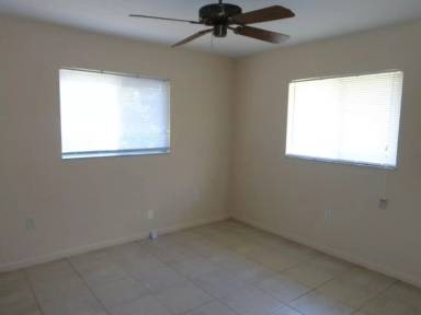 Main picture of 314 SE 16th Pl
