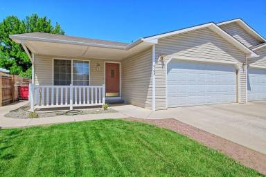 Main picture of 519 Amys Way