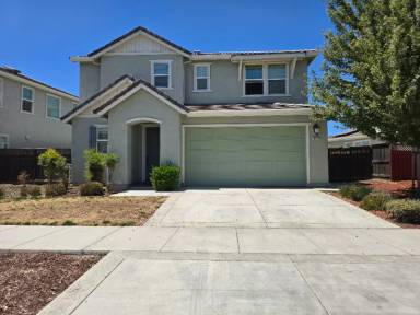 Main picture of 18025 Amador Dr