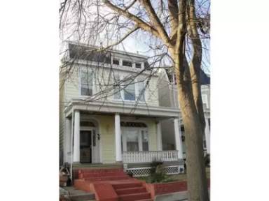 Main picture of 710 Chimborazo Blvd