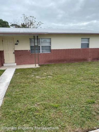 Main picture of 2536 Seneca Ave