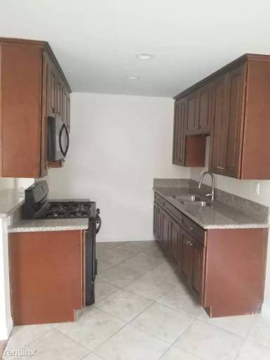 Main picture of 10085 Tujunga Canyon Blvd