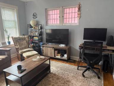 Main picture of 5225 Bancroft Ave