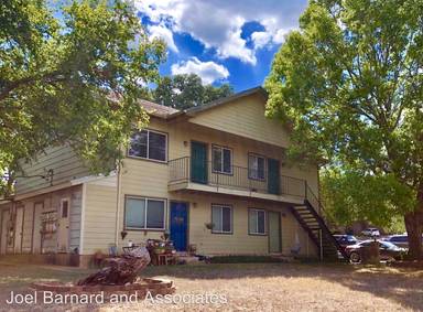 Main picture of 114 Lady Bird Ln