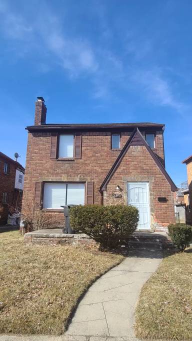 Main picture of 19199 Littlefield St