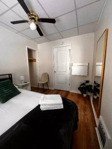 Main picture of 616 7th St
