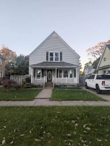 Main picture of 1781 E 33rd St