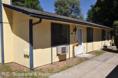 Main picture of 1012 E Queen Ave