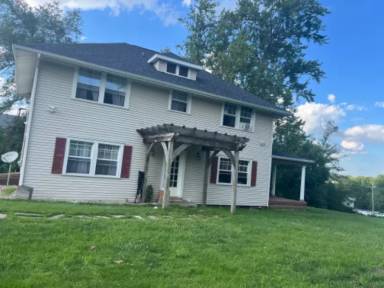 Main picture of 9041 E Hatchery Rd