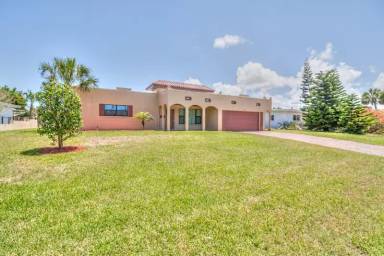 Main picture of 112 Jamestown Dr