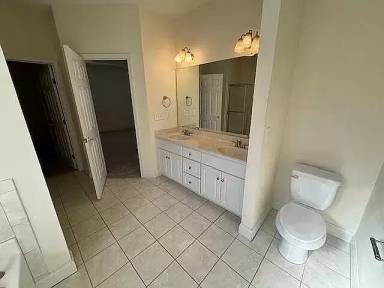 Main picture of 814 Brighton Ct