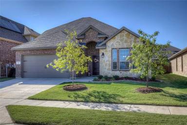 Main picture of 3141 Hollow Branch Dr