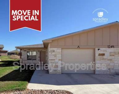 Main picture of 1249 Jasmine Dr