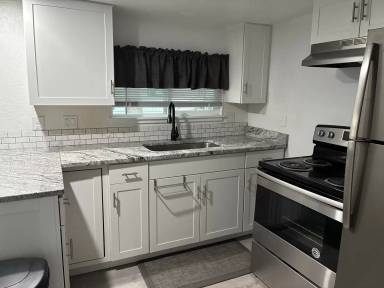 Main picture of 4470 E 16th Ave