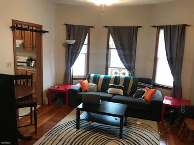 Main picture of 51 Elm St