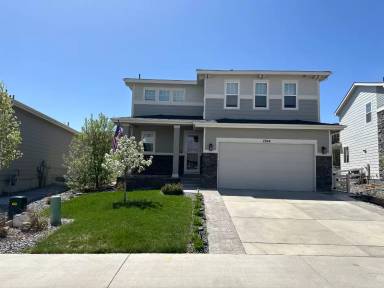 Main picture of 1944 Cade Ave