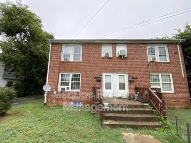 Main picture of 918 Myrick St