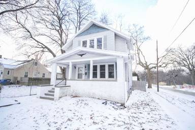 Main picture of 802 Atlantic Ave