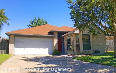 Main picture of 14400 Vandever St