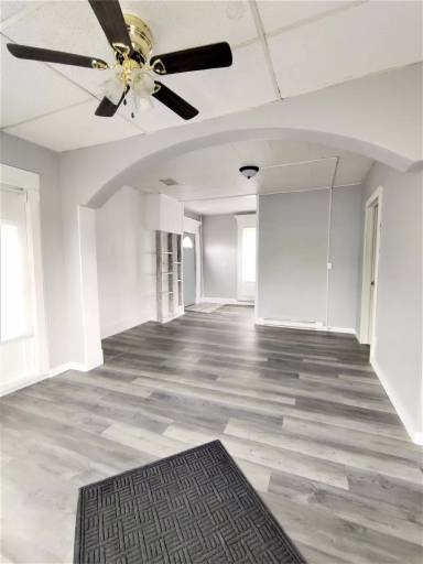 Main picture of 1270 / 302 South Ottawa Street