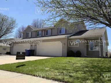 Main picture of 700 Mollies Way