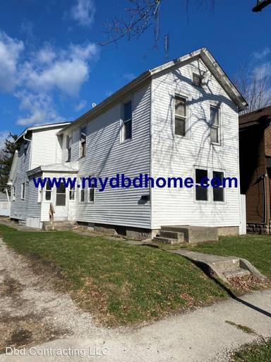 Main picture of 734 3rd St