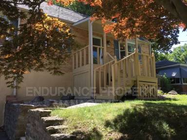 Main picture of 3970 Roswell Ave