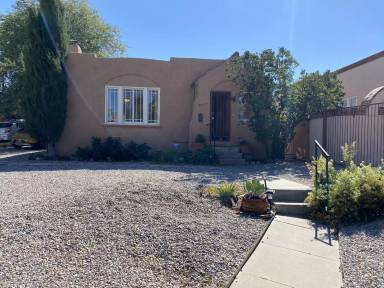 Main picture of 3604 Campus Blvd NE