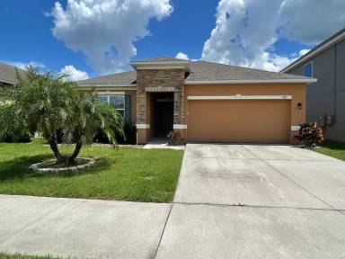 Main picture of 908 Killarney Ln