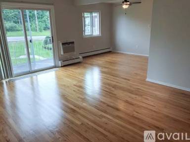 Main picture of Brafferton Square Apartments
