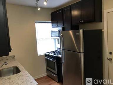 Main picture of 3001-07 W Lawrence Ave & 4746-50 N Sacramento Ave