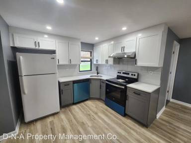Main picture of 370 Scotrun Ave