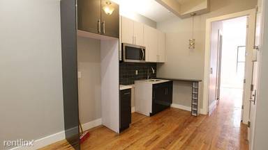Main picture of 17 Locust St