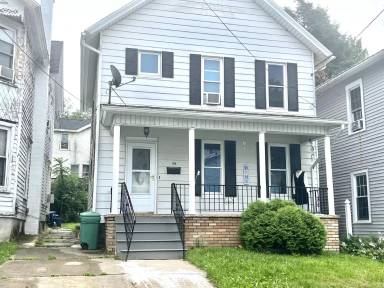 Main picture of 34 Washington St