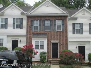 Main picture of 827 Genford Ct