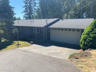 Main picture of 1313 Colchester Dr SE