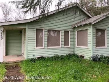 Main picture of 5845 Horseshoe Bar Rd