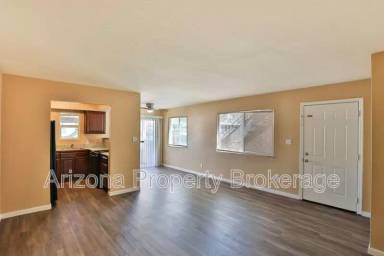 Main picture of 607 W Rio Salado Pkwy