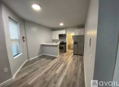 Main picture of 310 60th St