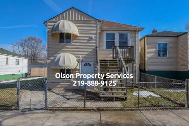 Main picture of 1745 Polk St