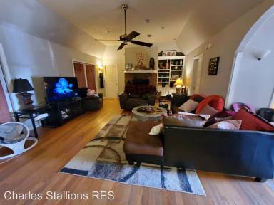 Main picture of 700 Colemo Place Dr