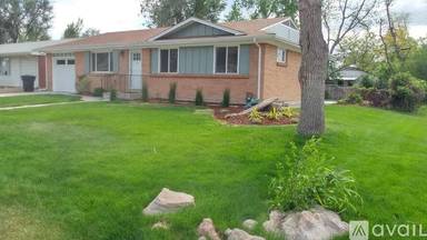 Main picture of 905 S Jersey St