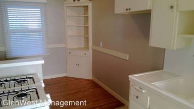 Main picture of 215 W Lomita Ave