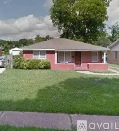 Main picture of 4140 Fairfax Ave
